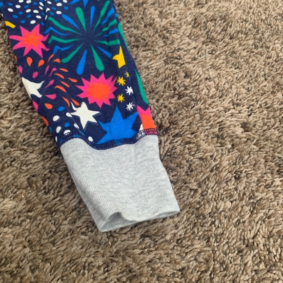 Boden Fireworks 2pc Snug Long John Pajamas Set 7Y Glow in Dark Cotton Pjs - Picture 3 of 9